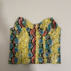 PrettyLittleThing Multicolor Snake Print Top
